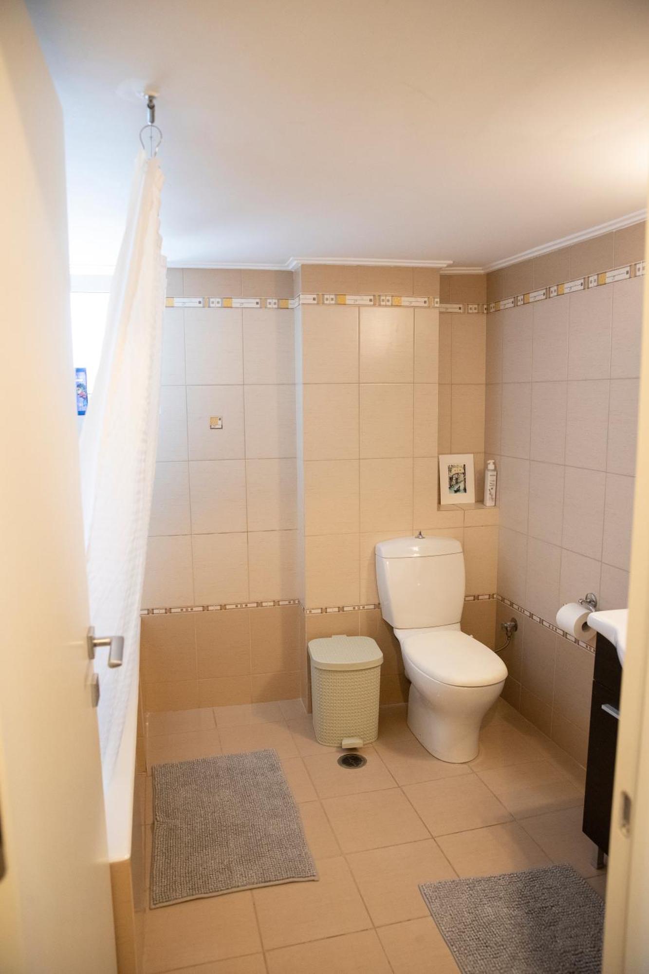 Spacious Glyfada Golf 4Br -Near Beach + Shops Athen Eksteriør bilde