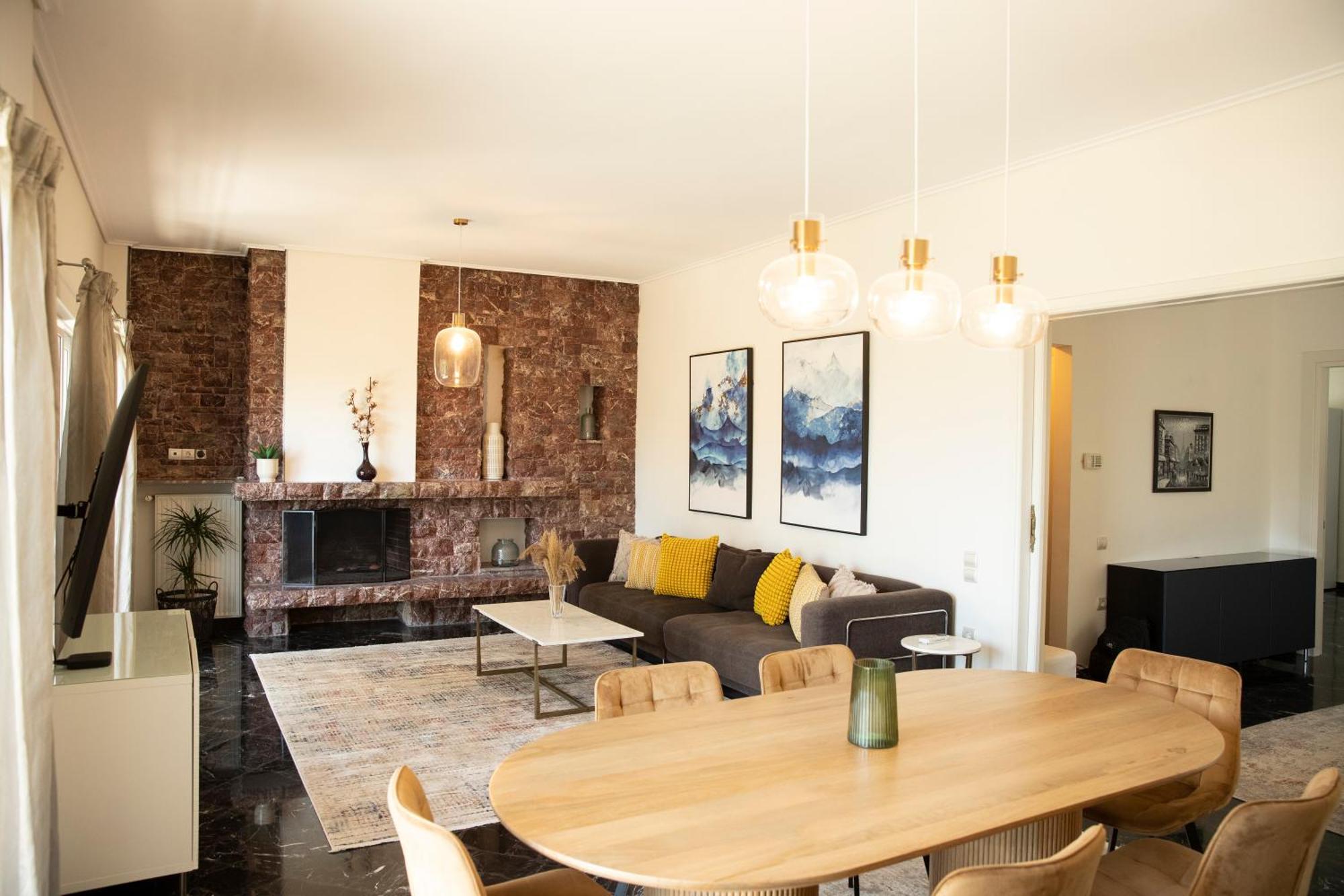 Spacious Glyfada Golf 4Br -Near Beach + Shops Athen Eksteriør bilde